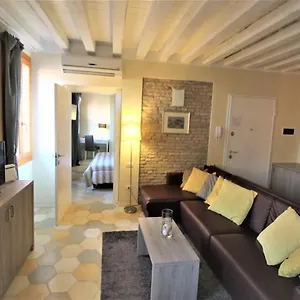 New And Spacious Venezia